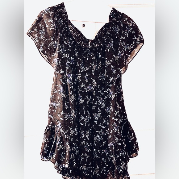 Free People Black and Blue Floral Blouse - Picture 9 of 11